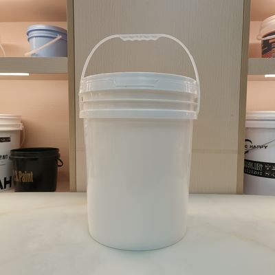 Mehrfachverwendbarer, stapelbarer, runder Plastikbehälter mit 20 l-Lad