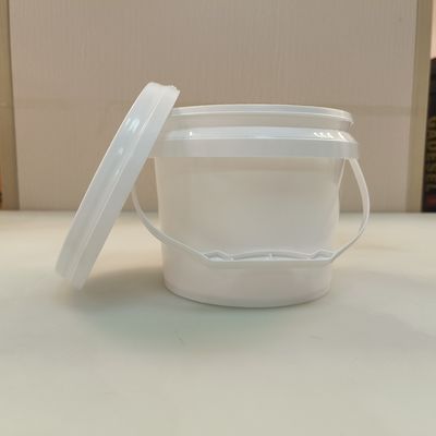 Ein abgerundeter Plastikbehälter - die ultimative Lagerlösung für Ihre Sachen